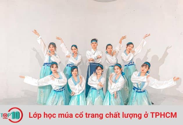 Trung Tâm Dạy Múa Cổ Trang Young Artists Studio