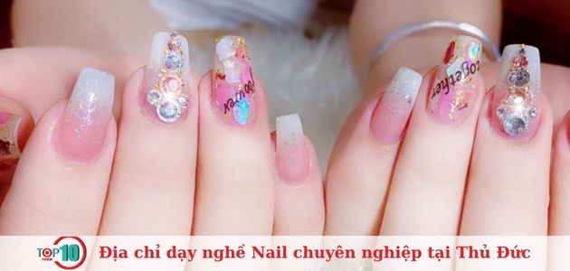 Nail Ly Nguyễn