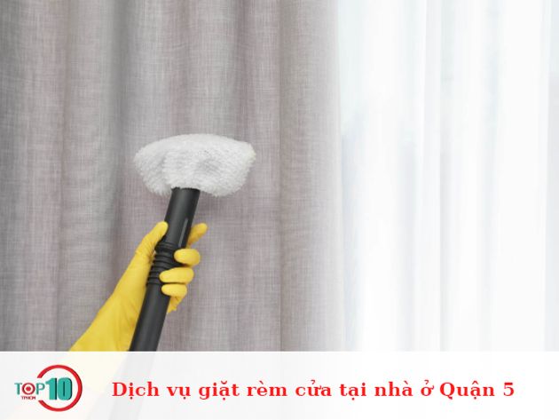 Dịch vụ giặt rèm cửa tại nhà ở Quận 5