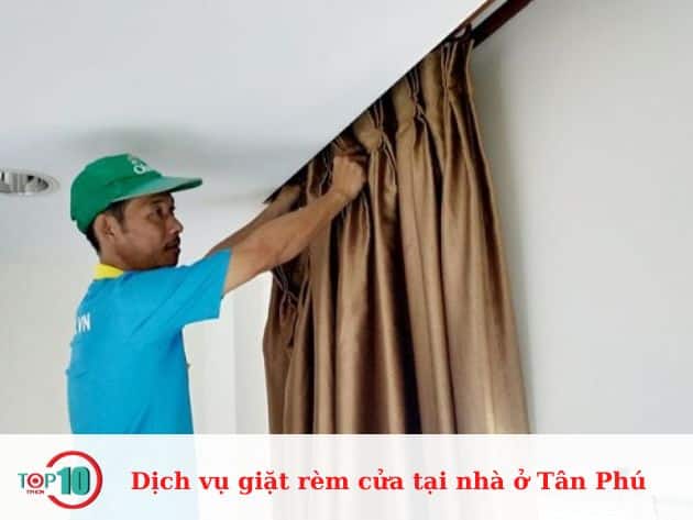 Dịch vụ giặt rèm cửa tại nhà ở Tân Phú