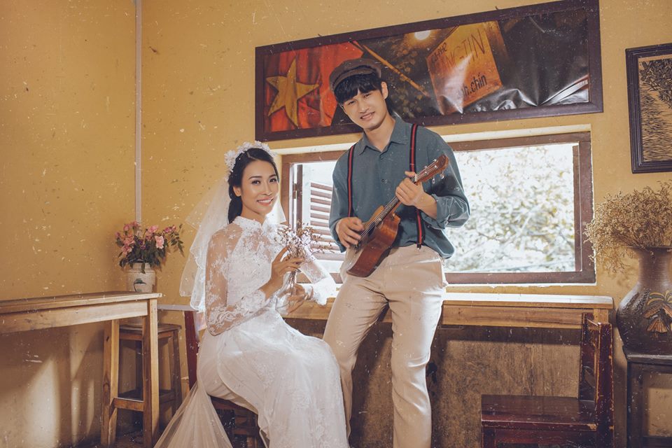 Không gian mang hơi hướng lãng mạn, phồn hoa của Sài Gòn quả là nơi tuyệt vời để có cho mình bộ ảnh cưới cổ điển đẹp.