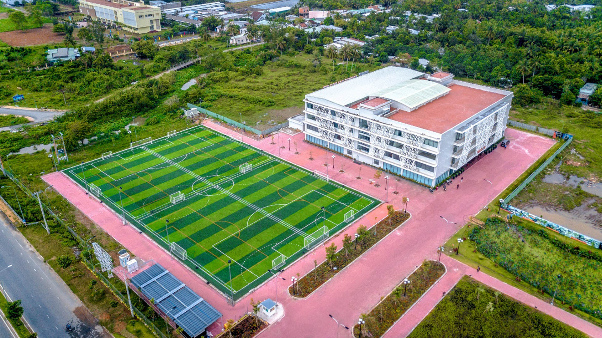 Hình ảnh trường học của Đại học FPT Campus Cần Thơ đẹp không thua gì trường nước ngoài.