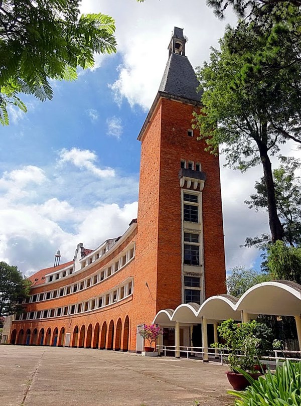 Hình ảnh trường học có kiến trúc độc đáo nhất tại Việt Nam.