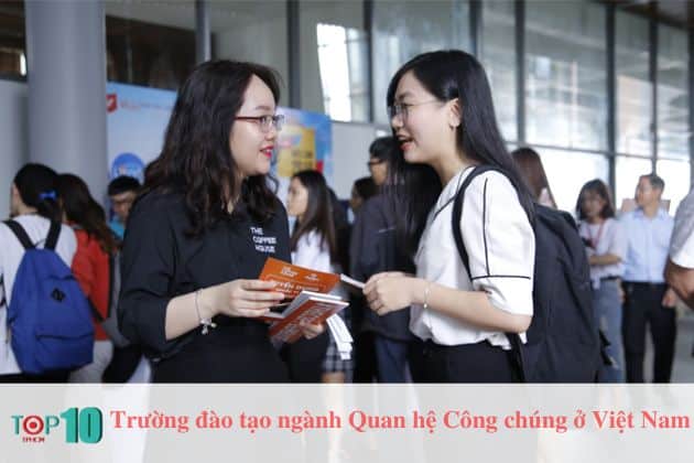 Top trường đào tạo Quan hệ Công chúng ở Việt Nam.