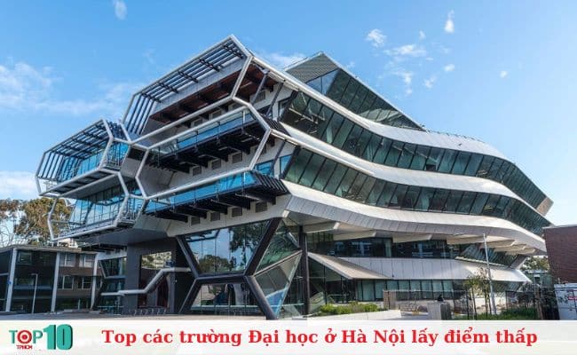 Top 13 các trường Đại học ở Hà Nội điểm thấp sĩ tử nên biết