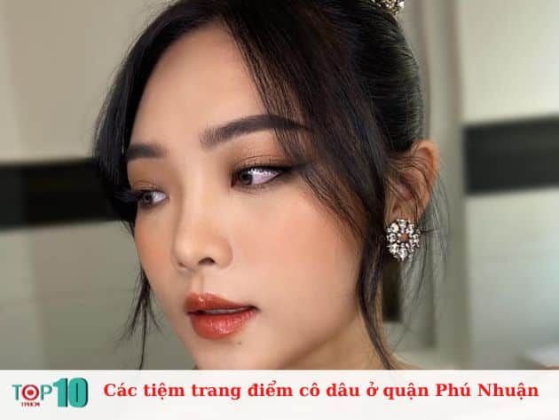 Các tiệm trang điểm cô dâu ở quận Phú Nhuận