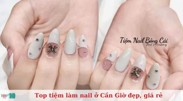 Tiệm Nail Bông Cải