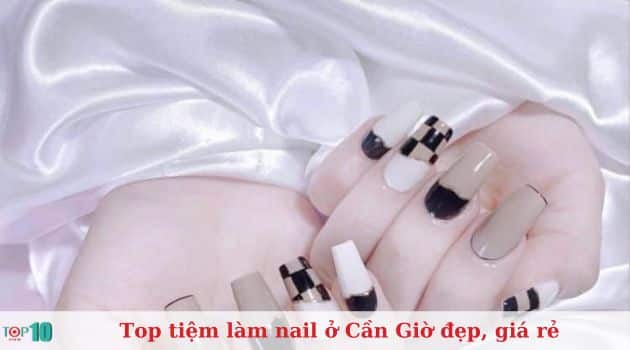 Tiệm Nail Của Hân