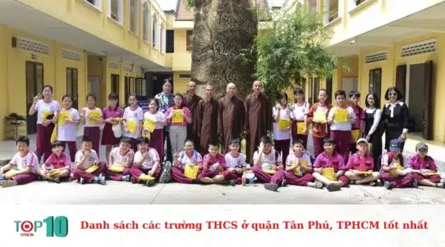 Trường Tiểu Học, THCS, THPT Hòa Bình