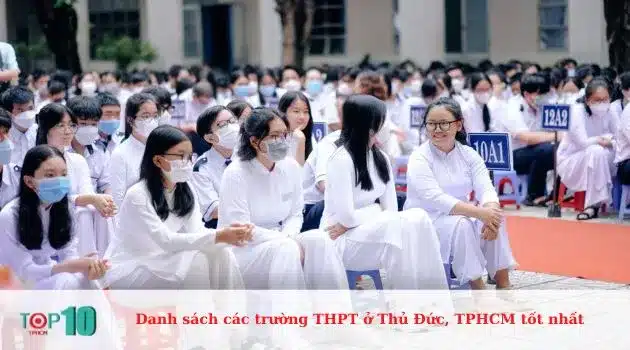 Trường THPT Giồng Ông Tố