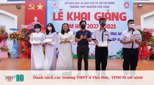Trường THPT Nguyễn Văn Tăng 