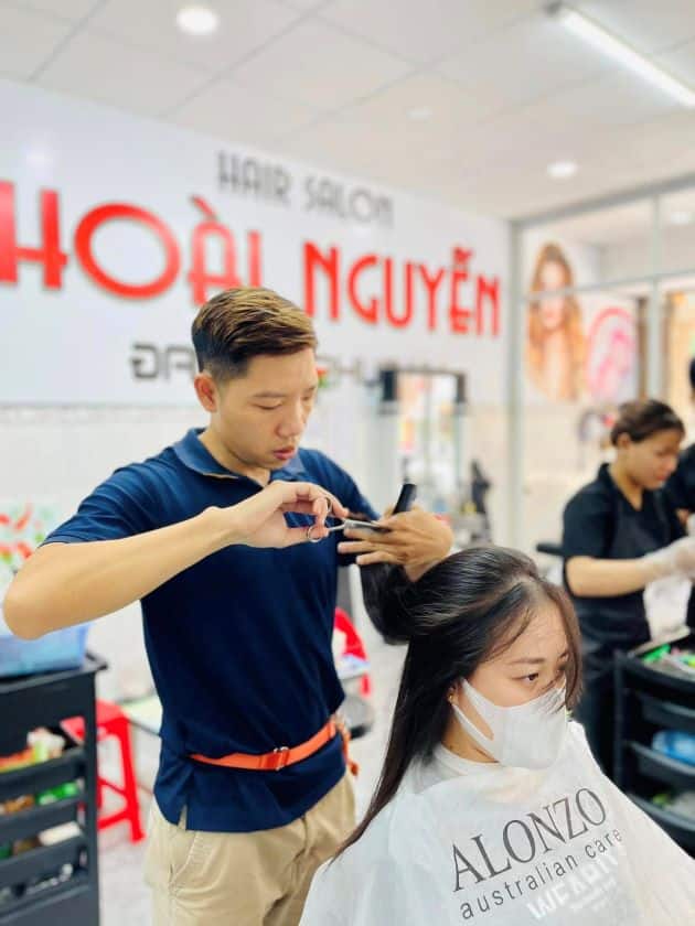 Salon tóc Hoài Nguyễn