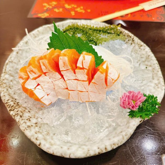 Sushi Cô Chủ Hoa Mai