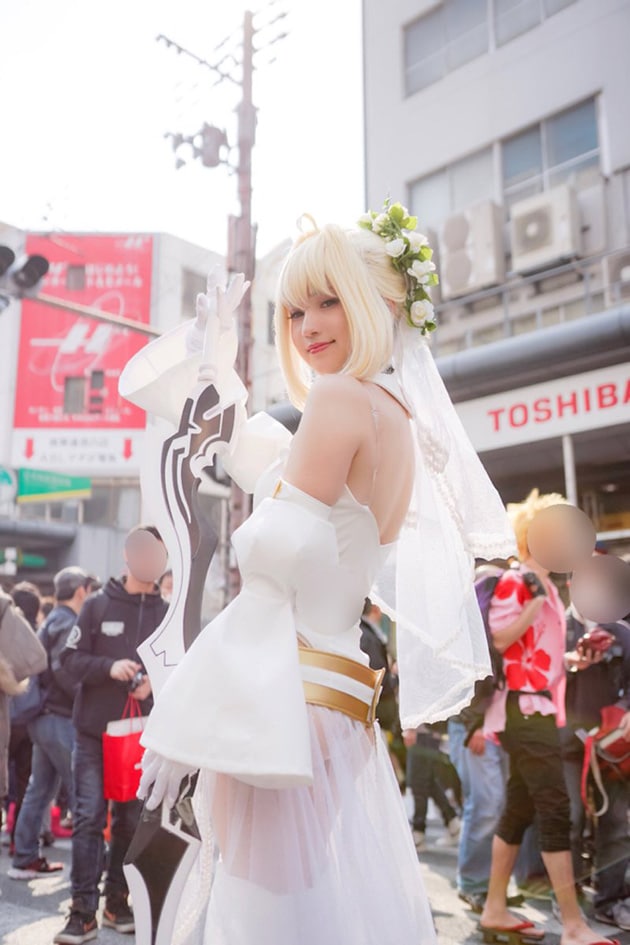 Ảnh cosplay giữa đường phố khiến nhiều người trầm trồ vì quá đẹp.