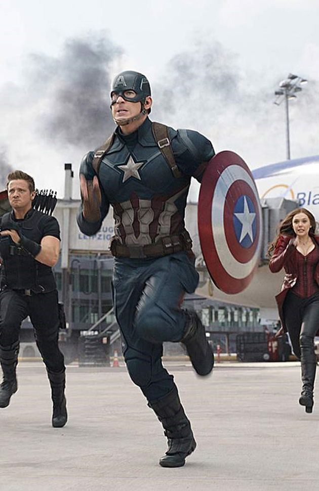Ảnh nền Captain America với sự hỗ trợ của Hawkeye và Wanda.