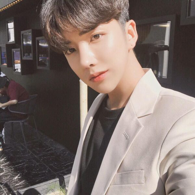 Ảnh trai đẹp - Hot boy Hàn Quốc trong nắng