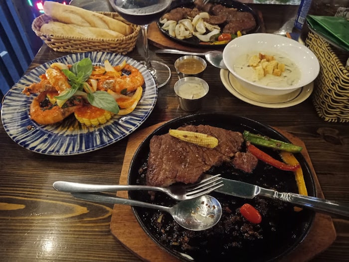 quán beefsteak ngon sài gòn quận 1