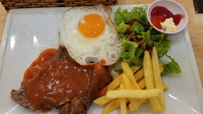 Ruhi Steak quán quận 8