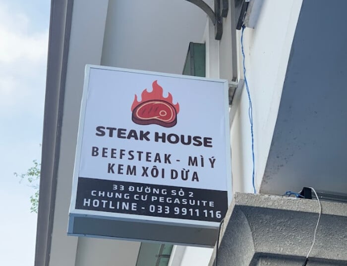 STEAK HOUSE