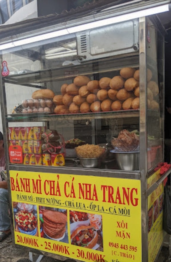 Bánh Mì Chả Cá Nha Trang - Nguyễn Thị Minh Khai