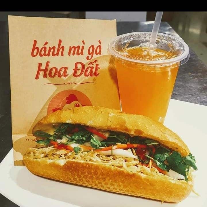 Quán bánh mì bình dân ở Thủ Đức