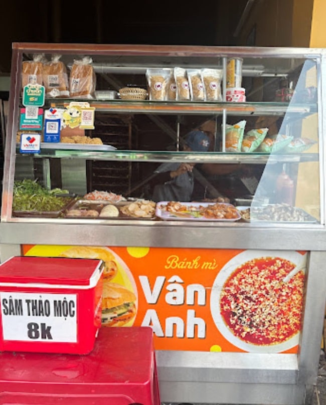 Lò bánh mì Vân Anh