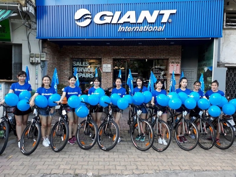 Xe đạp Giant International