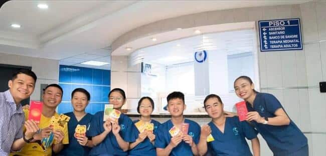 HealthCare Đông Y có đội ngũ nhân viên tận tâm, chuyên nghiệp