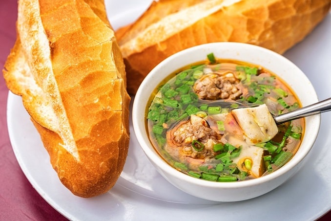 Phở Tân - Bánh Mì Xíu Mại Đà Lạt