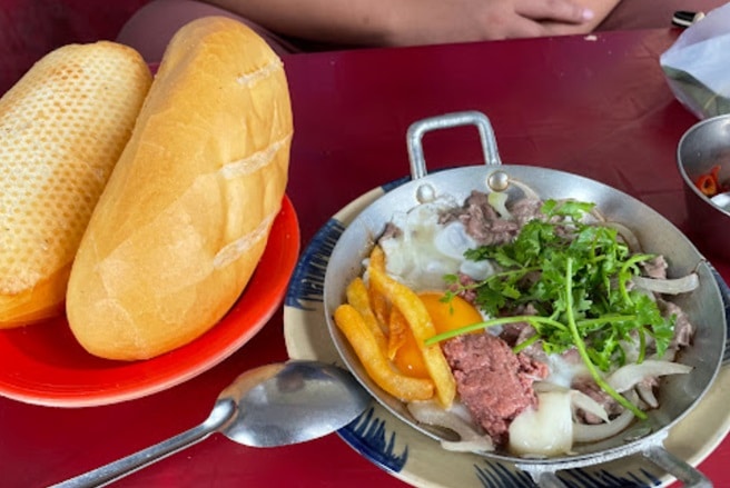 Quán bánh mì chảo giá rẻ tại q.6