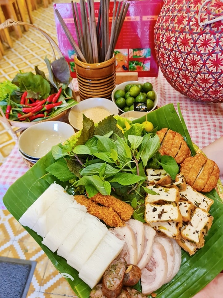 Bún đậu A Tòn