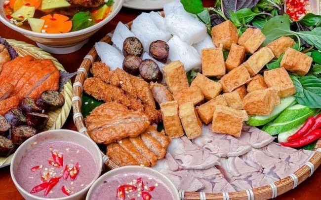 Bún Đậu Mắm Tôm Mẹ Tôi