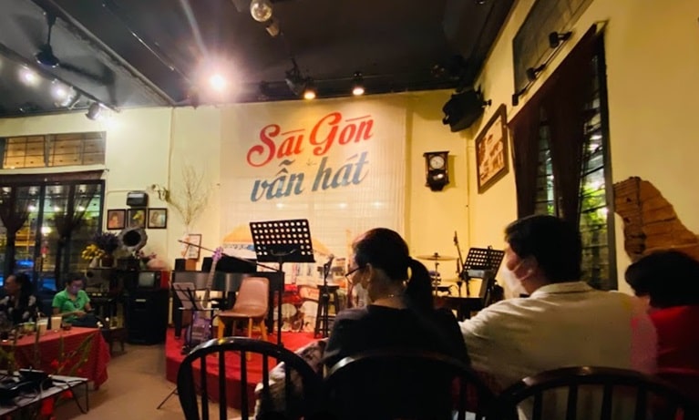 Quán cafe có nhạc acoustic nổi tiếng ở Quận 1