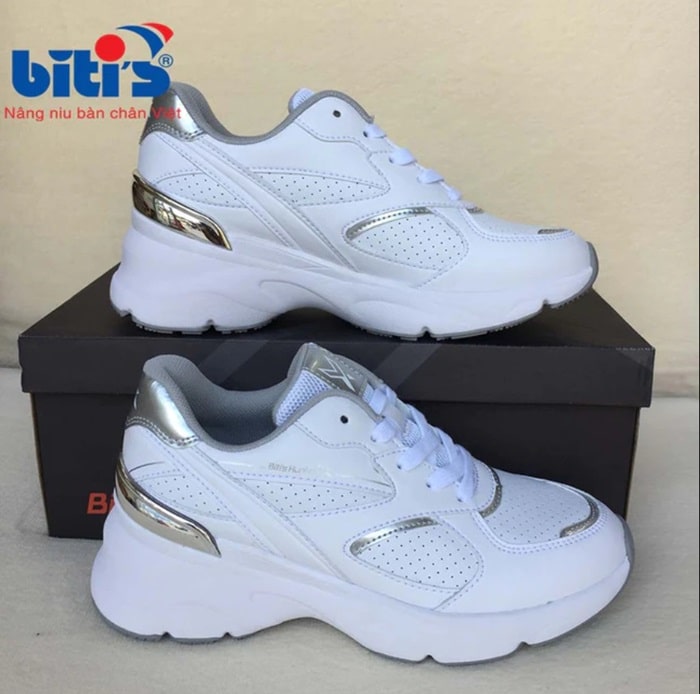 Shop giày sneaker quận Bình Tân nổi tiếng