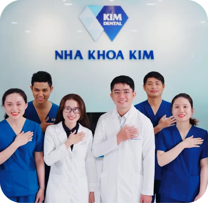 Đội ngũ bác sĩ Nha Khoa Kim