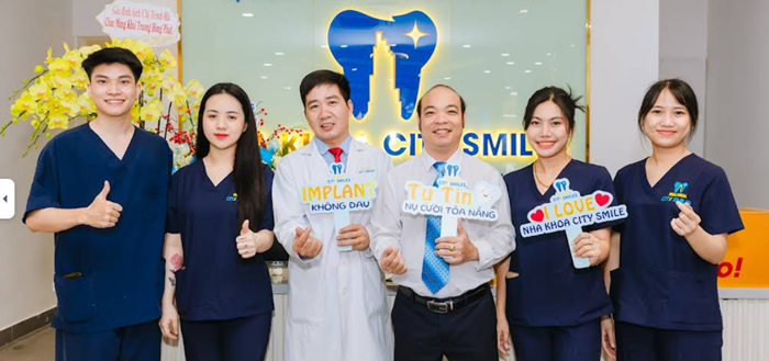 Đội ngũ bác sĩ nha khoa City Smiles