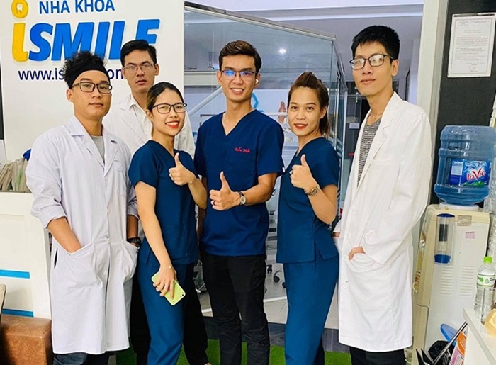 Đội ngũ Nha Khoa iSmile